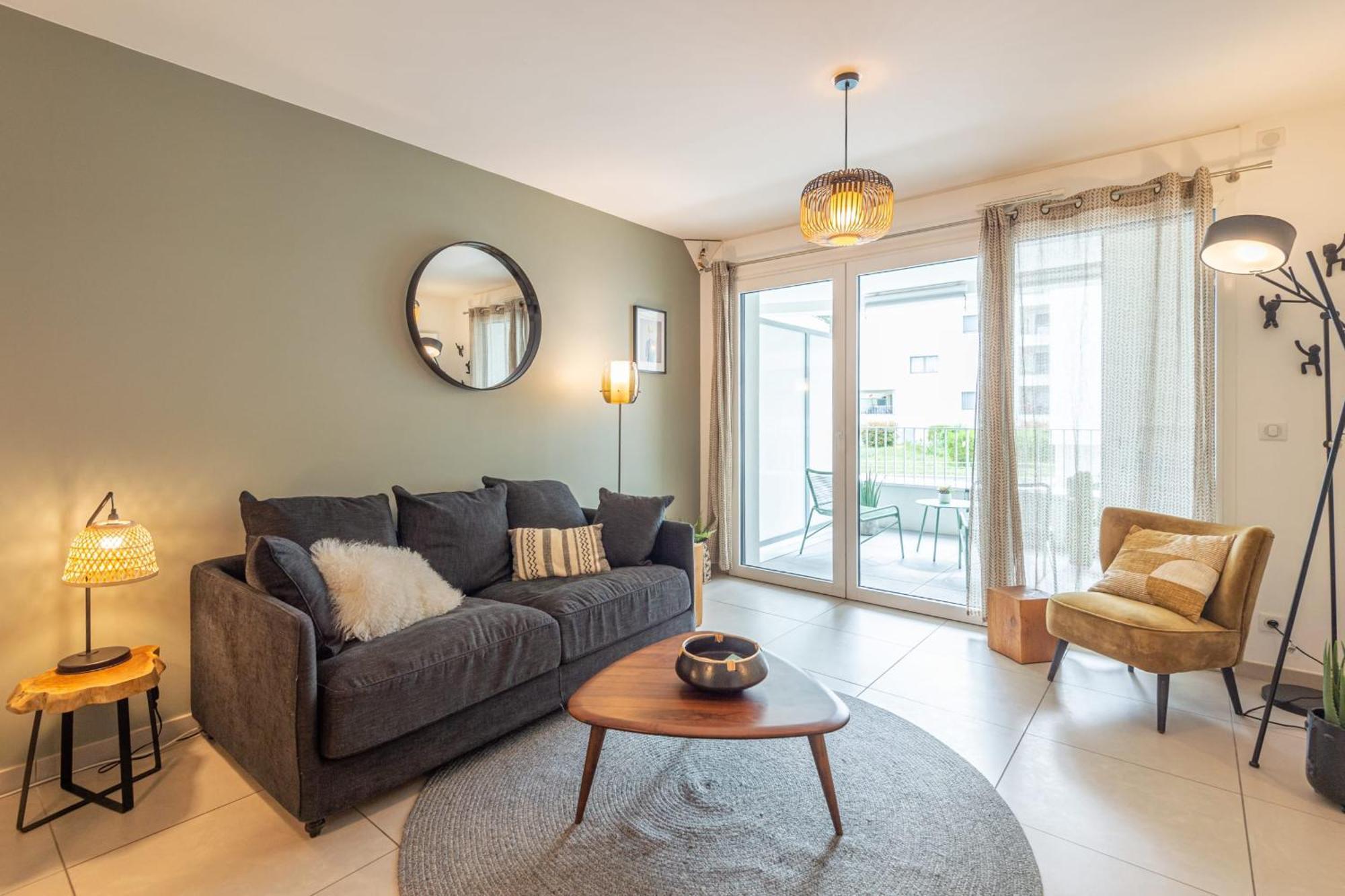 L'Interprete 405 4 - Apartment With Terrace Annecy Eksteriør bilde
